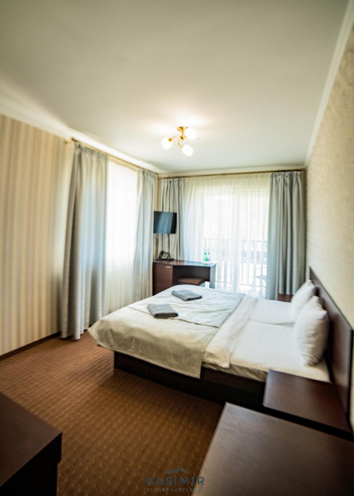 Kasimir Resort Hotel & Spa Bukovel Extérieur photo